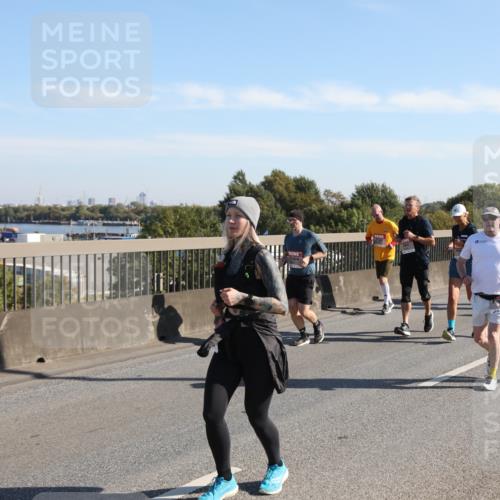 03.10.2025 - Köhlbrandbrückenlauf Yannick Fuchs http://msf.ph/oto/9182309 03.10.2025 11:24:41 Position 3  meine-sportfotos.de