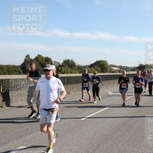 03.10.2025 - Köhlbrandbrückenlauf Yannick Fuchs http://msf.ph/oto/9182326 03.10.2025 11:24:42 Position 3  meine-sportfotos.de