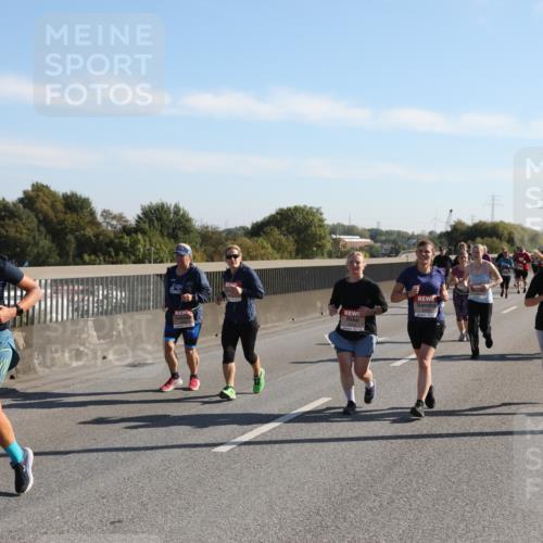 03.10.2025 - Köhlbrandbrückenlauf Yannick Fuchs http://msf.ph/oto/9182332 03.10.2025 11:24:43 Position 3 4459, 5624 meine-sportfotos.de