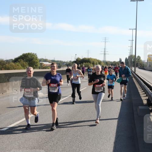 03.10.2025 - Köhlbrandbrückenlauf Yannick Fuchs http://msf.ph/oto/9182340 03.10.2025 11:24:43 Position 3 5310, 5378 meine-sportfotos.de
