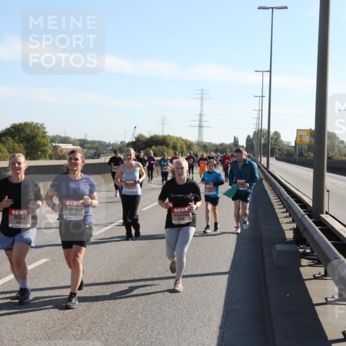 03.10.2025 - Köhlbrandbrückenlauf Yannick Fuchs http://msf.ph/oto/9182343 03.10.2025 11:24:44 Position 3 5310, 5378 meine-sportfotos.de