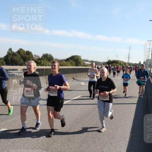 03.10.2025 - Köhlbrandbrückenlauf Yannick Fuchs http://msf.ph/oto/9182356 03.10.2025 11:24:45 Position 3 5310, 5378 meine-sportfotos.de
