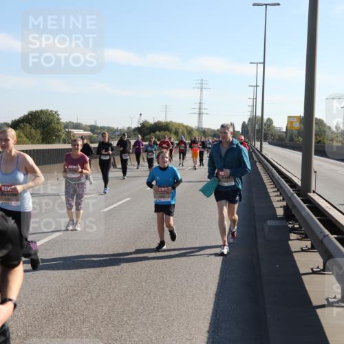 03.10.2025 - Köhlbrandbrückenlauf Yannick Fuchs http://msf.ph/oto/9182367 03.10.2025 11:24:46 Position 3 5320, 5391 meine-sportfotos.de