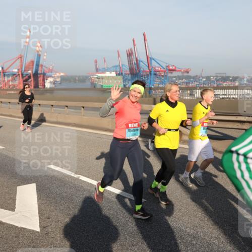 03.10.2025 - Köhlbrandbrückenlauf Yannick Fuchs http://msf.ph/oto/9182382 03.10.2025 08:59:46 Position 2 2299, 18 meine-sportfotos.de