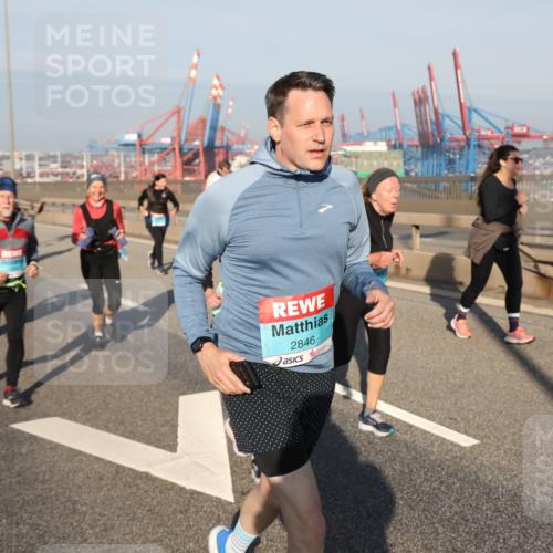 03.10.2025 - Köhlbrandbrückenlauf Yannick Fuchs http://msf.ph/oto/9182404 03.10.2025 08:59:50 Position 2 2846 meine-sportfotos.de