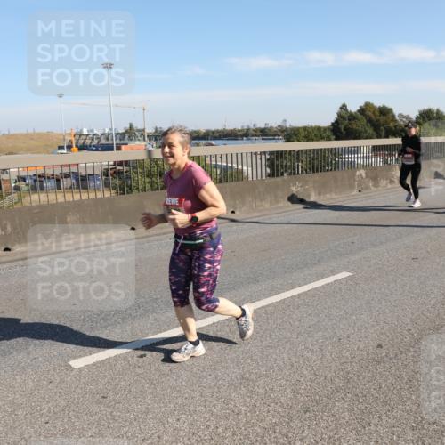 03.10.2025 - Köhlbrandbrückenlauf Yannick Fuchs http://msf.ph/oto/9182405 03.10.2025 11:24:49 Position 3 1020 meine-sportfotos.de