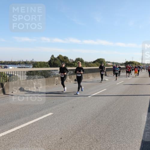 03.10.2025 - Köhlbrandbrückenlauf Yannick Fuchs http://msf.ph/oto/9182409 03.10.2025 11:24:50 Position 3 4 meine-sportfotos.de