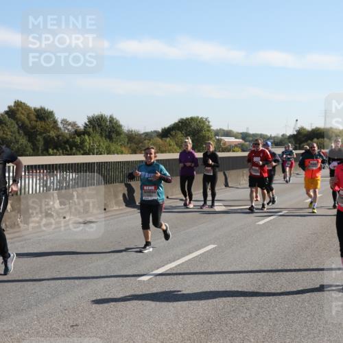 03.10.2025 - Köhlbrandbrückenlauf Yannick Fuchs http://msf.ph/oto/9182438 03.10.2025 11:24:53 Position 3 5466, 888, 5157 meine-sportfotos.de