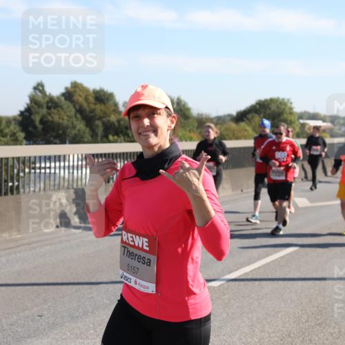03.10.2025 - Köhlbrandbrückenlauf Yannick Fuchs http://msf.ph/oto/9182454 03.10.2025 11:24:55 Position 3 5466, 5157, 888 meine-sportfotos.de
