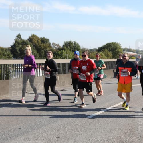 03.10.2025 - Köhlbrandbrückenlauf Yannick Fuchs http://msf.ph/oto/9182462 03.10.2025 11:24:56 Position 3 888, 5409 meine-sportfotos.de