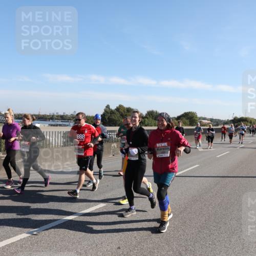 03.10.2025 - Köhlbrandbrückenlauf Yannick Fuchs http://msf.ph/oto/9182484 03.10.2025 11:24:58 Position 3 888 meine-sportfotos.de