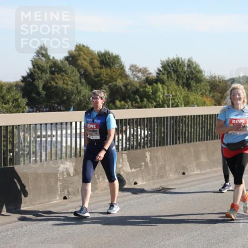 03.10.2025 - Köhlbrandbrückenlauf Yannick Fuchs http://msf.ph/oto/9182533 03.10.2025 11:25:03 Position 3 6736 meine-sportfotos.de