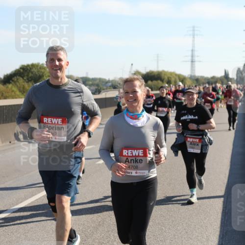 03.10.2025 - Köhlbrandbrückenlauf Yannick Fuchs http://msf.ph/oto/9182545 03.10.2025 11:25:04 Position 3 442, 4708, 5362 meine-sportfotos.de