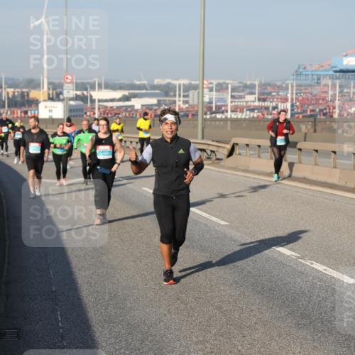 03.10.2025 - Köhlbrandbrückenlauf Yannick Fuchs http://msf.ph/oto/9182550 03.10.2025 09:00:17 Position 2  meine-sportfotos.de