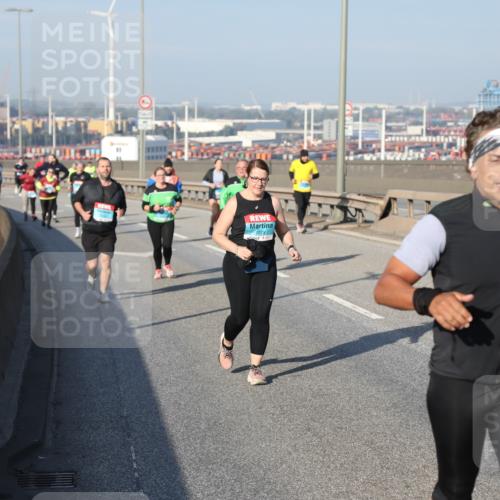 03.10.2025 - Köhlbrandbrückenlauf Yannick Fuchs http://msf.ph/oto/9182562 03.10.2025 09:00:19 Position 2 17293 meine-sportfotos.de