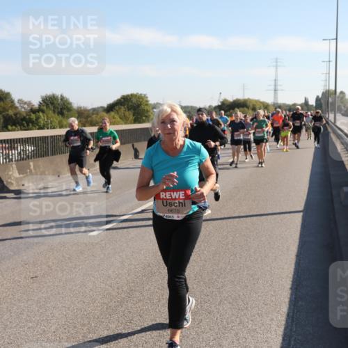 03.10.2025 - Köhlbrandbrückenlauf Yannick Fuchs http://msf.ph/oto/9182605 03.10.2025 11:25:15 Position 3 5036, 6670 meine-sportfotos.de