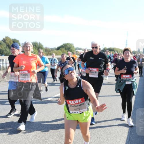 03.10.2025 - Köhlbrandbrückenlauf Yannick Fuchs http://msf.ph/oto/9182621 03.10.2025 11:25:24 Position 3 5462, 5264, 5576 meine-sportfotos.de