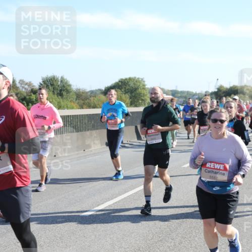 03.10.2025 - Köhlbrandbrückenlauf Yannick Fuchs http://msf.ph/oto/9182696 03.10.2025 11:25:32 Position 3 5459, 6443, 5557, 6442 meine-sportfotos.de