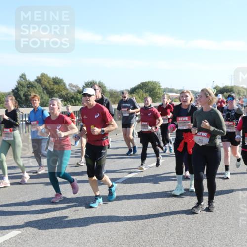 03.10.2025 - Köhlbrandbrückenlauf Yannick Fuchs http://msf.ph/oto/9182747 03.10.2025 11:25:37 Position 3 5497, 6731 meine-sportfotos.de