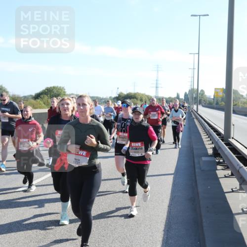 03.10.2025 - Köhlbrandbrückenlauf Yannick Fuchs http://msf.ph/oto/9182754 03.10.2025 11:25:38 Position 3 6731, 5633 meine-sportfotos.de