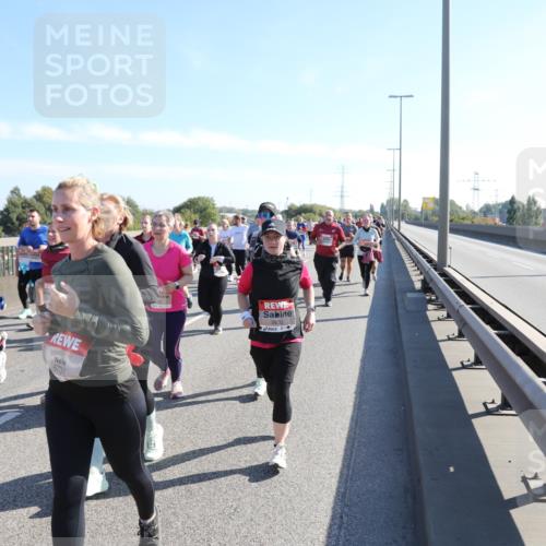 03.10.2025 - Köhlbrandbrückenlauf Yannick Fuchs http://msf.ph/oto/9182759 03.10.2025 11:25:39 Position 3 6731, 5633 meine-sportfotos.de