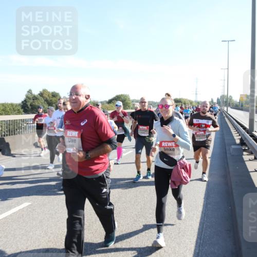 03.10.2025 - Köhlbrandbrückenlauf Yannick Fuchs http://msf.ph/oto/9182789 03.10.2025 11:25:42 Position 3 5584, 5246 meine-sportfotos.de