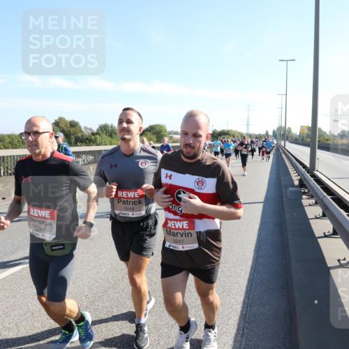 03.10.2025 - Köhlbrandbrückenlauf Yannick Fuchs http://msf.ph/oto/9182801 03.10.2025 11:25:44 Position 3 5246, 8, 5248, 5247 meine-sportfotos.de