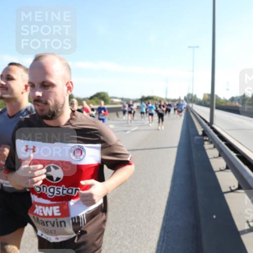 03.10.2025 - Köhlbrandbrückenlauf Yannick Fuchs http://msf.ph/oto/9182807 03.10.2025 11:25:44 Position 3 5247 meine-sportfotos.de