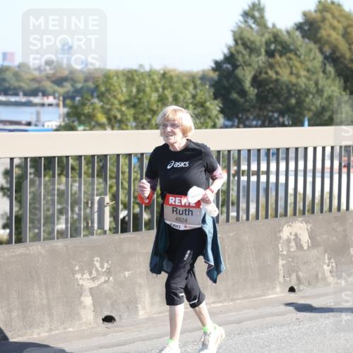 03.10.2025 - Köhlbrandbrückenlauf Yannick Fuchs http://msf.ph/oto/9182834 03.10.2025 11:25:48 Position 3 4824 meine-sportfotos.de