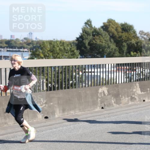 03.10.2025 - Köhlbrandbrückenlauf Yannick Fuchs http://msf.ph/oto/9182840 03.10.2025 11:25:48 Position 3 4224 meine-sportfotos.de