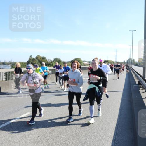03.10.2025 - Köhlbrandbrückenlauf Yannick Fuchs http://msf.ph/oto/9182915 03.10.2025 11:25:58 Position 3 6825 meine-sportfotos.de