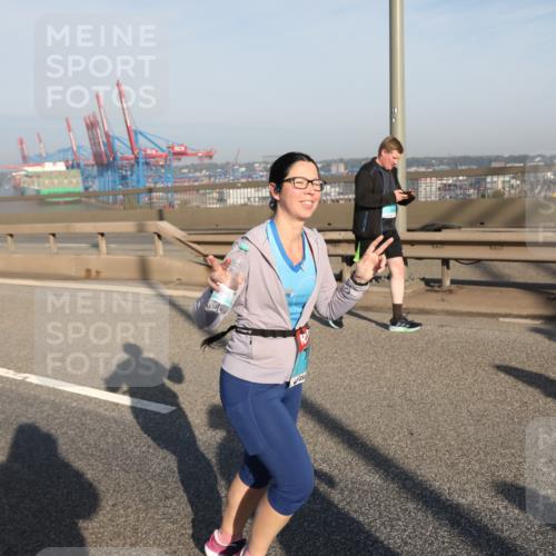 03.10.2025 - Köhlbrandbrückenlauf Yannick Fuchs http://msf.ph/oto/9182934 03.10.2025 09:01:48 Position 2  meine-sportfotos.de