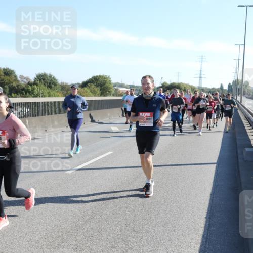 03.10.2025 - Köhlbrandbrückenlauf Yannick Fuchs http://msf.ph/oto/9182952 03.10.2025 11:26:02 Position 3 5515, 5601 meine-sportfotos.de