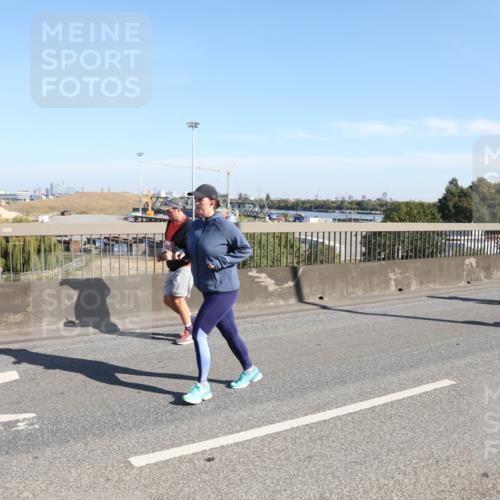 03.10.2025 - Köhlbrandbrückenlauf Yannick Fuchs http://msf.ph/oto/9182979 03.10.2025 11:26:05 Position 3  meine-sportfotos.de
