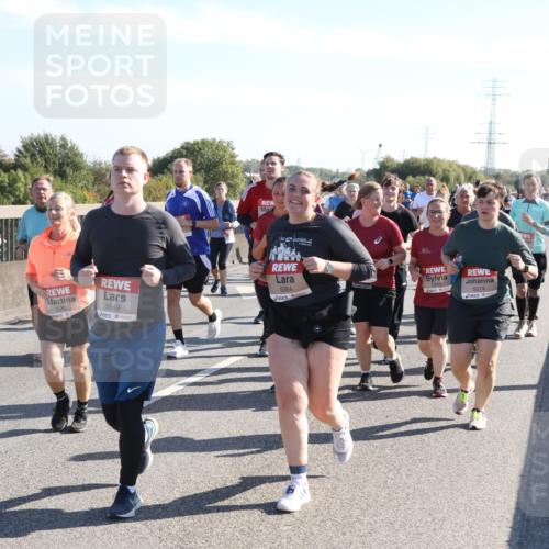 03.10.2025 - Köhlbrandbrückenlauf Yannick Fuchs http://msf.ph/oto/9182994 03.10.2025 11:26:06 Position 3 5565, 5566, 5549, 5364, 5574 meine-sportfotos.de
