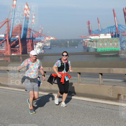 03.10.2025 - Köhlbrandbrückenlauf Yannick Fuchs http://msf.ph/oto/9182997 03.10.2025 09:02:01 Position 2  meine-sportfotos.de