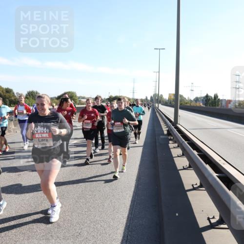 03.10.2025 - Köhlbrandbrückenlauf Yannick Fuchs http://msf.ph/oto/9183005 03.10.2025 11:26:07 Position 3 5549, 5364 meine-sportfotos.de