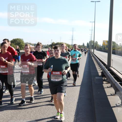 03.10.2025 - Köhlbrandbrückenlauf Yannick Fuchs http://msf.ph/oto/9183008 03.10.2025 11:26:07 Position 3 13, 2019, 5188, 21, 6515, 5833, 5574 meine-sportfotos.de