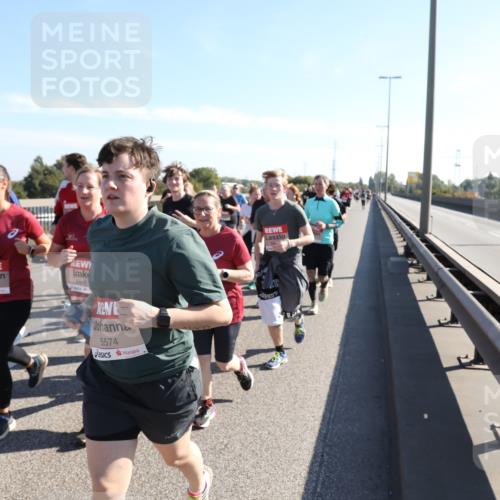 03.10.2025 - Köhlbrandbrückenlauf Yannick Fuchs http://msf.ph/oto/9183020 03.10.2025 11:26:09 Position 3 6515, 5188, 5574 meine-sportfotos.de