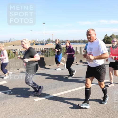 03.10.2025 - Köhlbrandbrückenlauf Yannick Fuchs http://msf.ph/oto/9183060 03.10.2025 11:26:13 Position 3 5270, 6508 meine-sportfotos.de