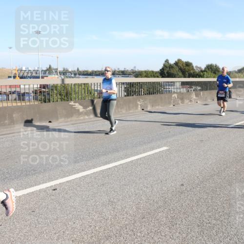 03.10.2025 - Köhlbrandbrückenlauf Yannick Fuchs http://msf.ph/oto/9183069 03.10.2025 11:26:15 Position 3  meine-sportfotos.de