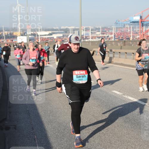 03.10.2025 - Köhlbrandbrückenlauf Yannick Fuchs http://msf.ph/oto/9183074 03.10.2025 09:02:10 Position 2 2602, 3130 meine-sportfotos.de