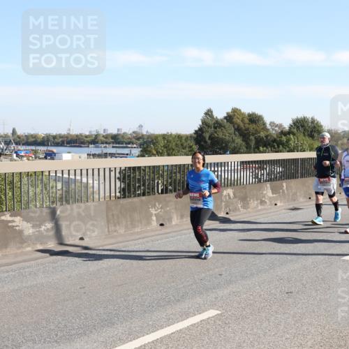 03.10.2025 - Köhlbrandbrückenlauf Yannick Fuchs http://msf.ph/oto/9183080 03.10.2025 11:26:22 Position 3 5517 meine-sportfotos.de