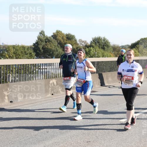 03.10.2025 - Köhlbrandbrückenlauf Yannick Fuchs http://msf.ph/oto/9183089 03.10.2025 11:26:23 Position 3 5990, 5517 meine-sportfotos.de