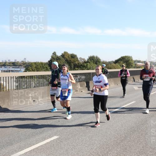 03.10.2025 - Köhlbrandbrückenlauf Yannick Fuchs http://msf.ph/oto/9183094 03.10.2025 11:26:24 Position 3  meine-sportfotos.de
