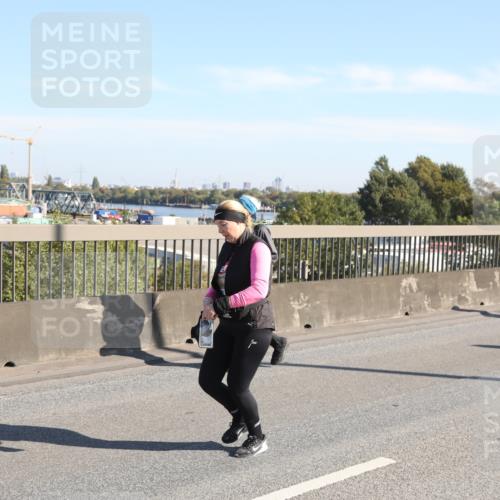 03.10.2025 - Köhlbrandbrückenlauf Yannick Fuchs http://msf.ph/oto/9183118 03.10.2025 11:26:28 Position 3  meine-sportfotos.de