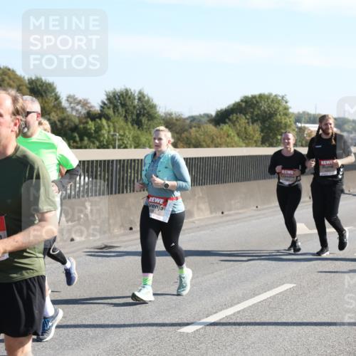 03.10.2025 - Köhlbrandbrückenlauf Yannick Fuchs http://msf.ph/oto/9183141 03.10.2025 11:26:30 Position 3  meine-sportfotos.de