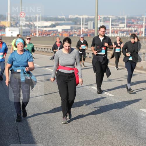 03.10.2025 - Köhlbrandbrückenlauf Yannick Fuchs http://msf.ph/oto/9183151 03.10.2025 09:02:27 Position 2  meine-sportfotos.de