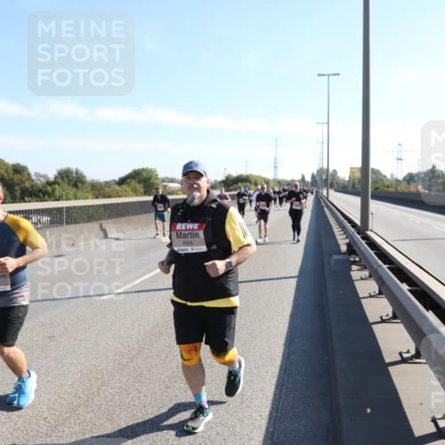 03.10.2025 - Köhlbrandbrückenlauf Yannick Fuchs http://msf.ph/oto/9183178 03.10.2025 11:26:35 Position 3 4906 meine-sportfotos.de
