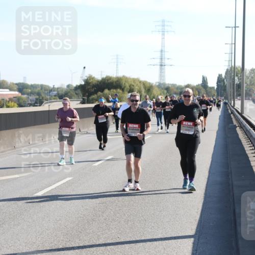 03.10.2025 - Köhlbrandbrückenlauf Yannick Fuchs http://msf.ph/oto/9183183 03.10.2025 11:26:35 Position 3  meine-sportfotos.de